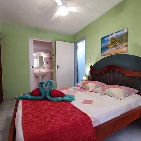 Bungalow With Sea View In เดเอ ภายนอก รูปภาพ
