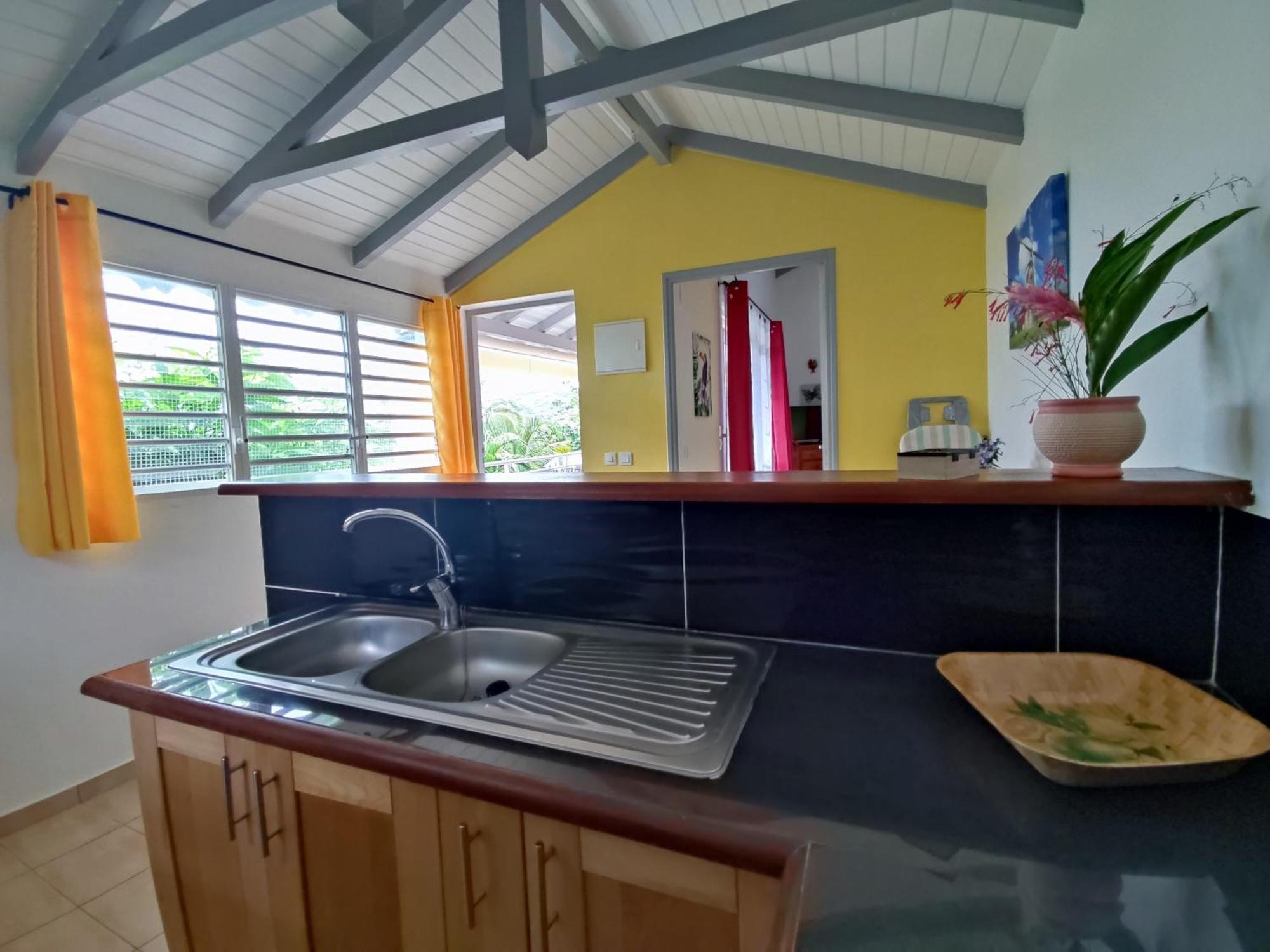 Bungalow With Sea View In เดเอ ห้อง รูปภาพ