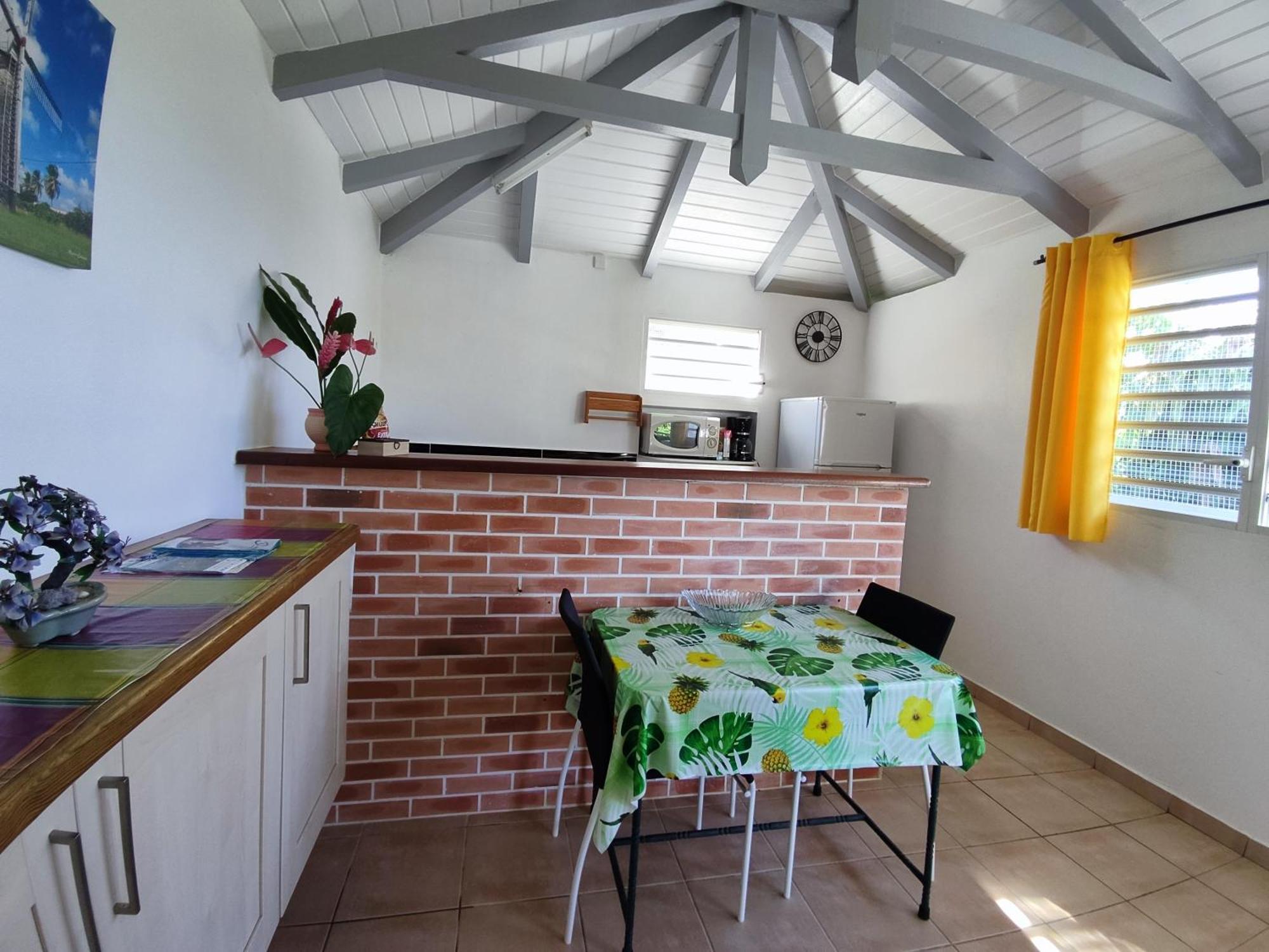 Bungalow With Sea View In เดเอ ห้อง รูปภาพ